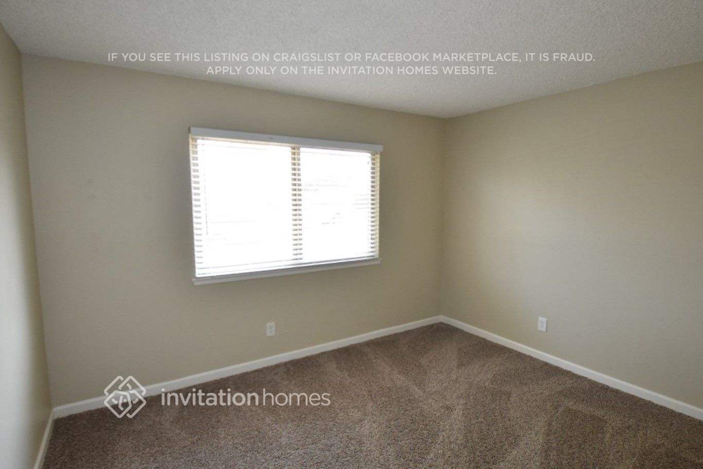 Building Photo - 6165 Carl Sandburg Cir