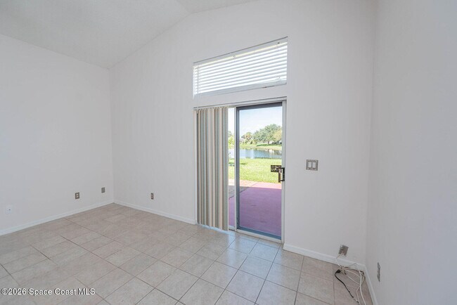 Building Photo - 7033 Hammock Trace Dr