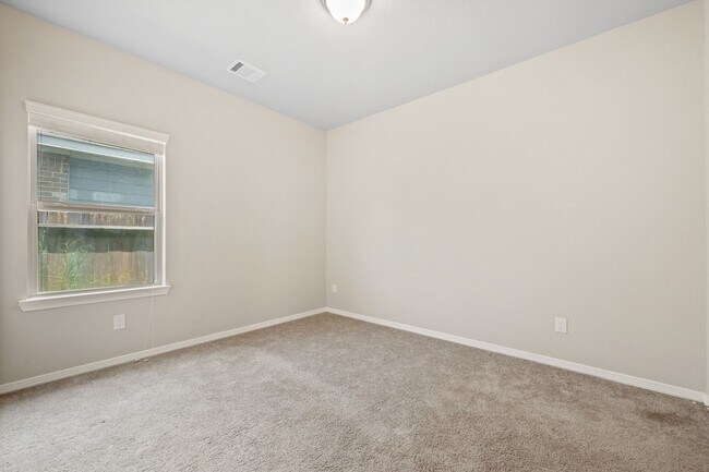 Building Photo - 24734 Russet Bluff Trl