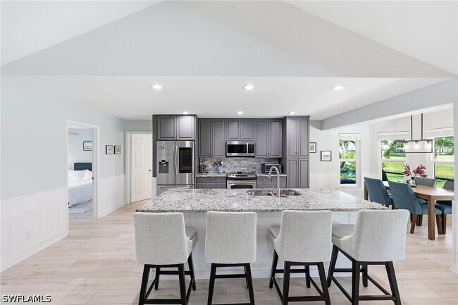 Building Photo - 9962 Ortega Ln