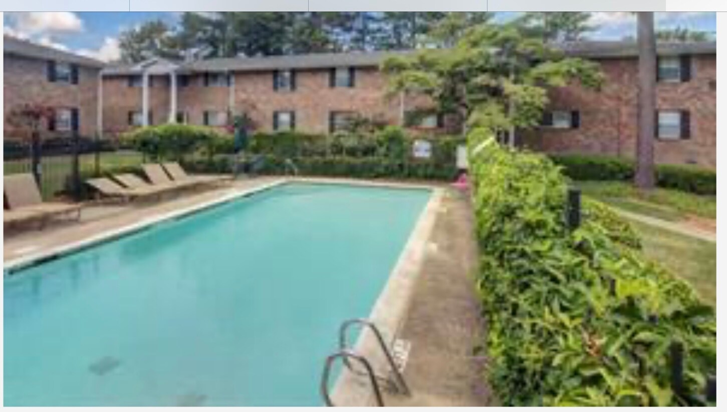 Building Photo - 315 Hilderbrand Dr