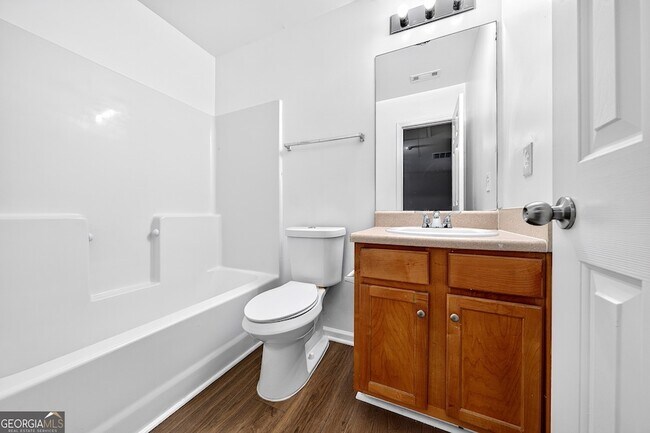 Building Photo - 4852 Tangerine Cir
