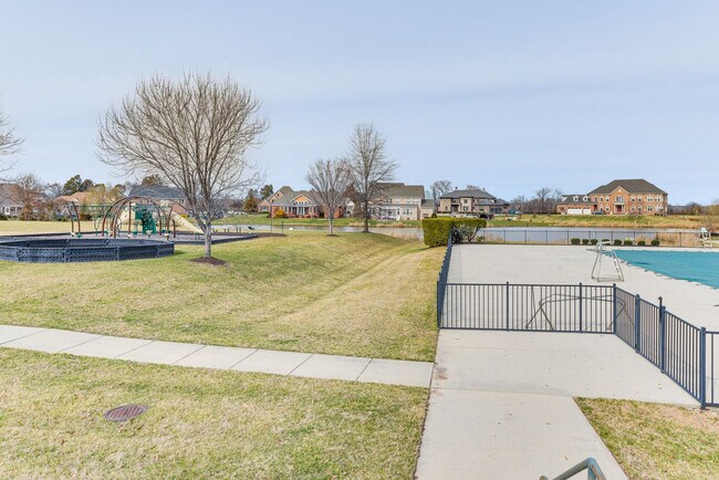 Building Photo - 1706 Mainsail Ln