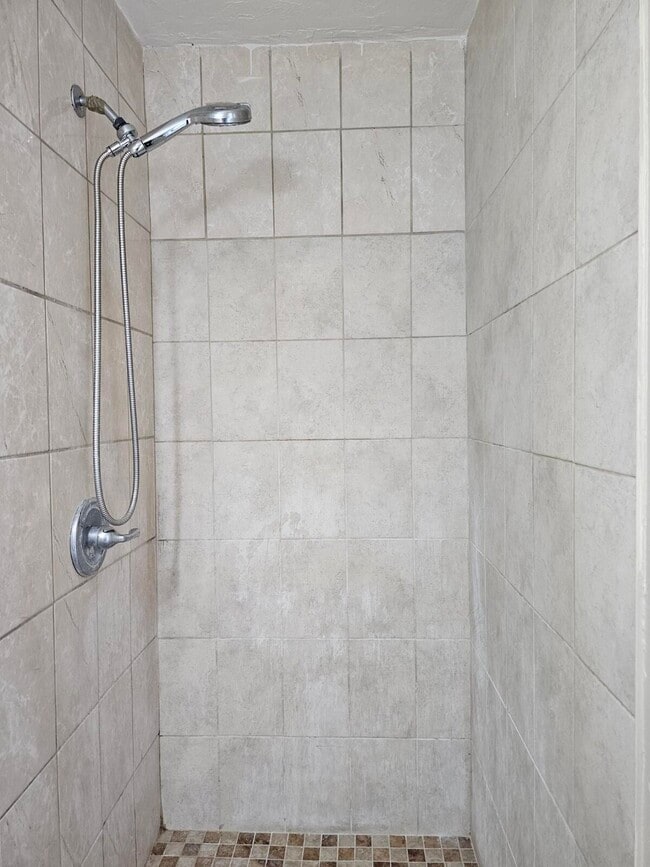 Building Photo - 752 Dr Martin Luther King Jr Blvd