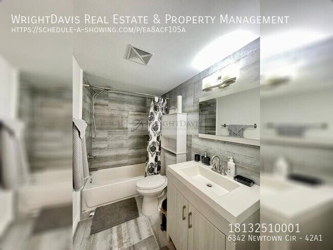 Building Photo - 6342 Newtown Cir