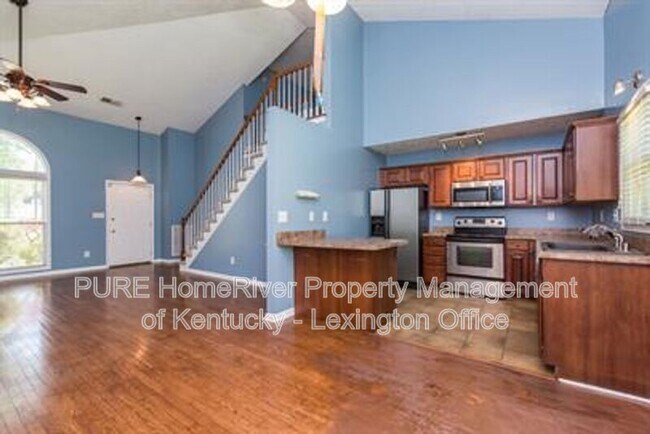 Building Photo - 296 Forest Hill Dr