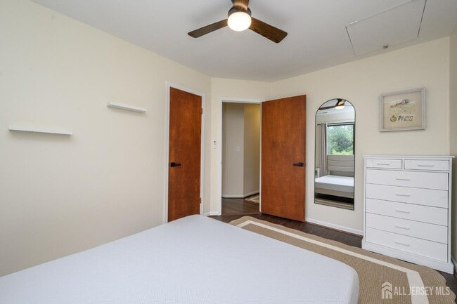 Building Photo - 4112 Birchwood Ct