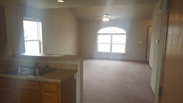 Building Photo - 600 Pinto Pony Dr