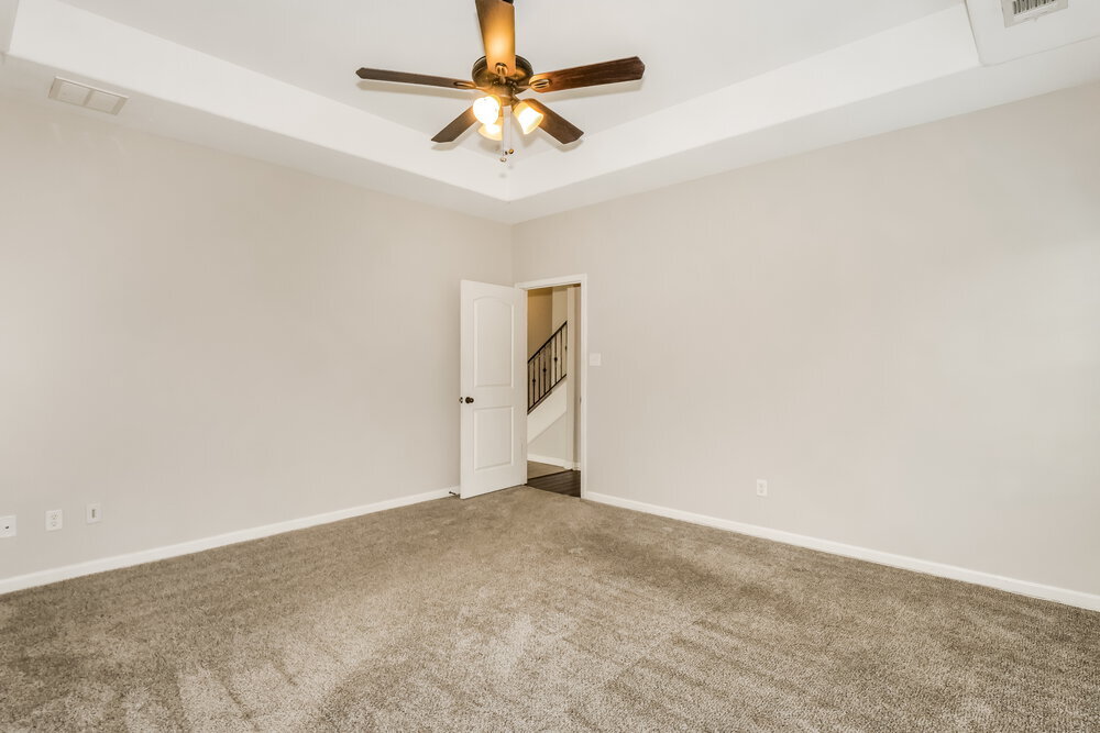 Building Photo - 45 Green Hills Dr