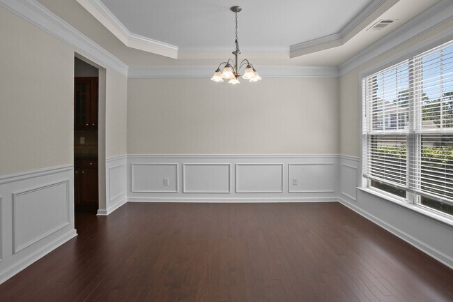 Building Photo - 248 Vinca Cir