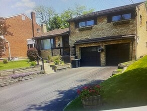 Building Photo - Amazing Single Family Home