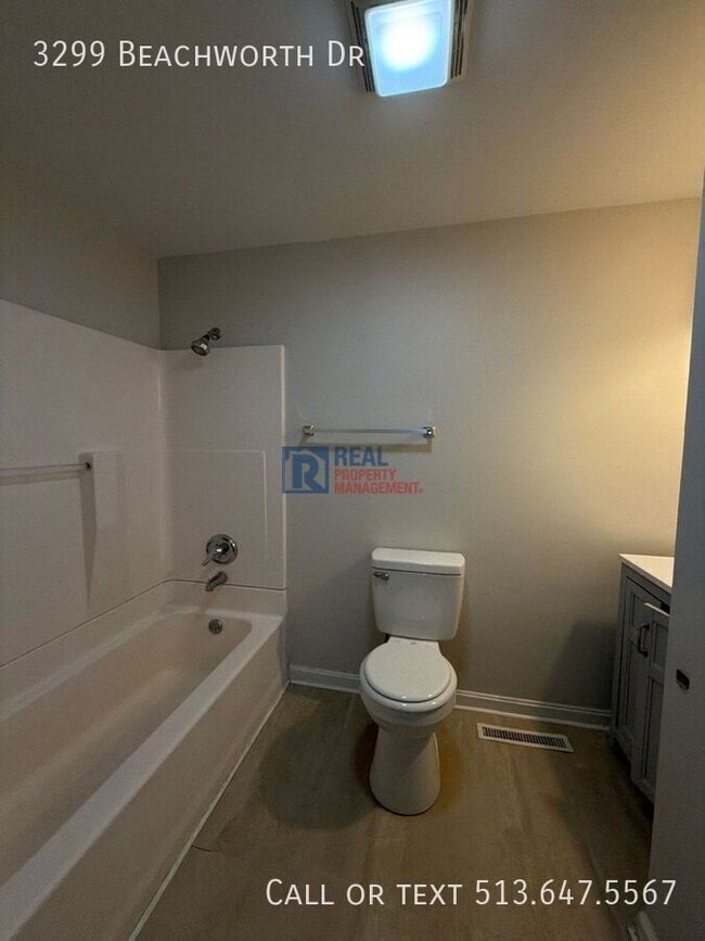 Building Photo - 3299 Beachworth Dr