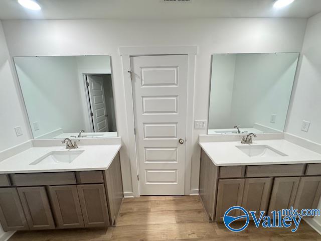 Building Photo - 12092 Chilly Dr