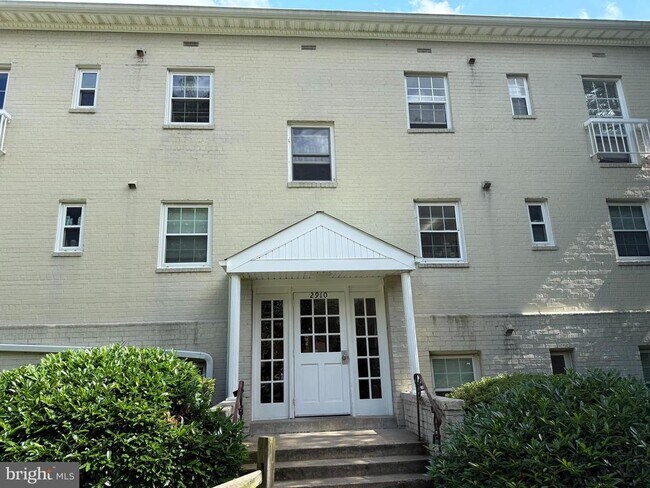 Building Photo - 2910 Willston Pl