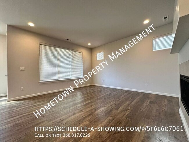 Building Photo - 5347 50th Lp SE