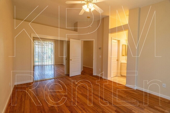 Building Photo - 2554 Douglas Fir Dr