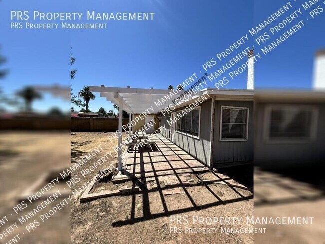 Building Photo - 711 N Oracle Cir