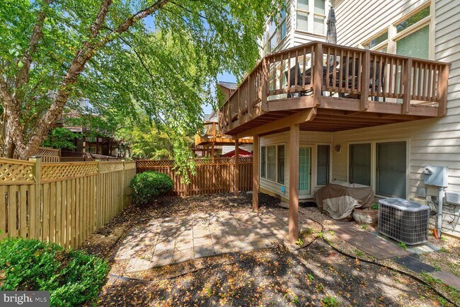 Building Photo - 1794 Paisley Ct