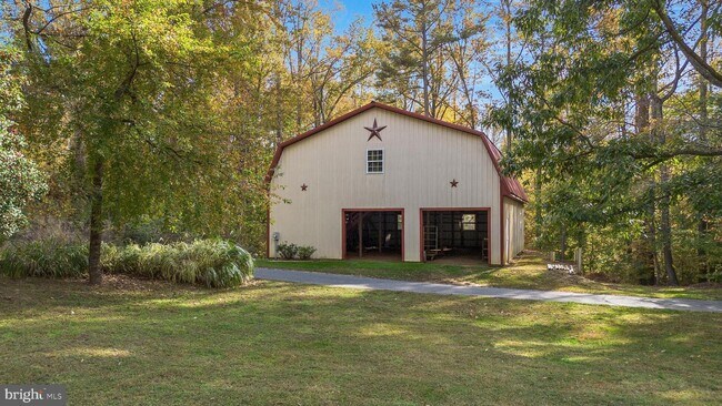 Building Photo - 12555 Trinity Dr