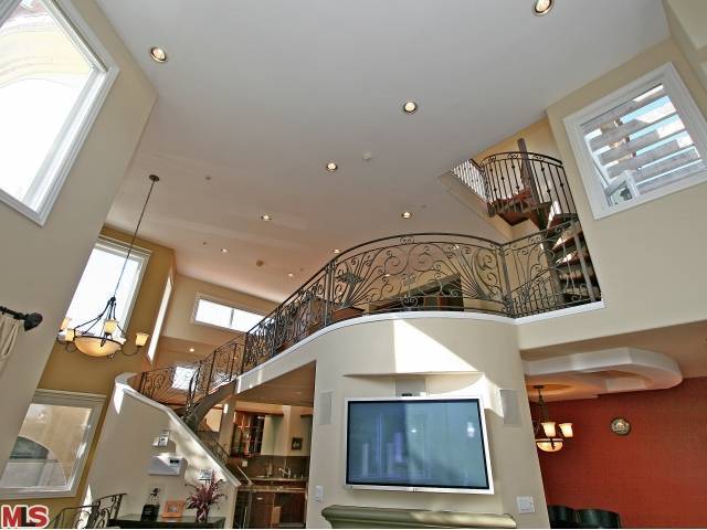 Building Photo - 933 15th Street