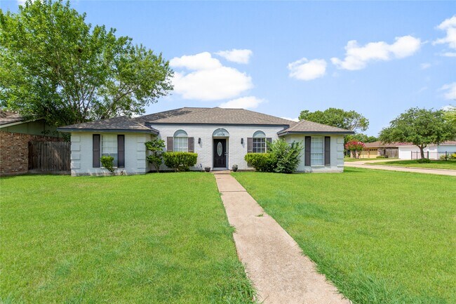 Primary Photo - 11718 Scottsdale Dr
