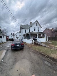 Building Photo - 519 E Main St