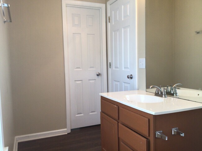 Building Photo - 11314 Bumpious Ct
