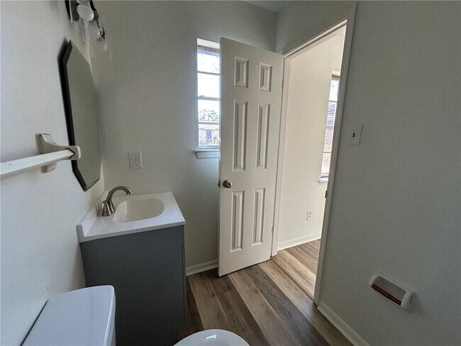 Building Photo - 2603 St Stephens Rd