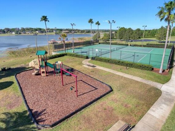 Building Photo - 17410 Woodfair Dr