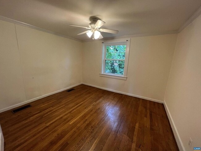 Building Photo - 1302 Crozet Ave