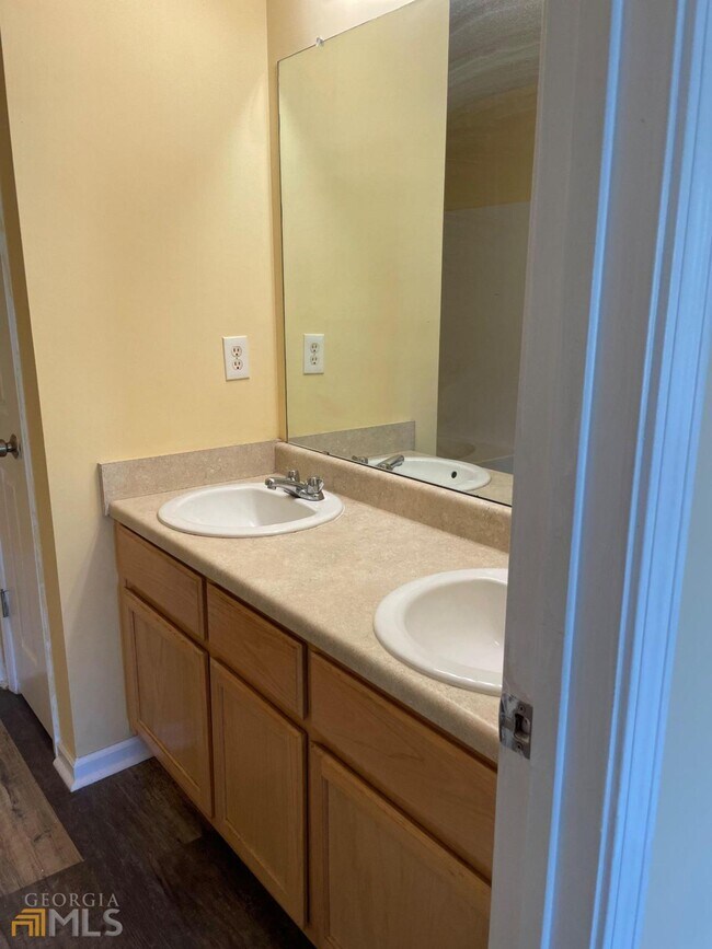 Building Photo - 237 Timber Wolf Trail