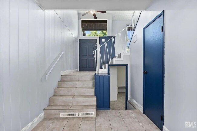 Building Photo - 3901 Union Ave