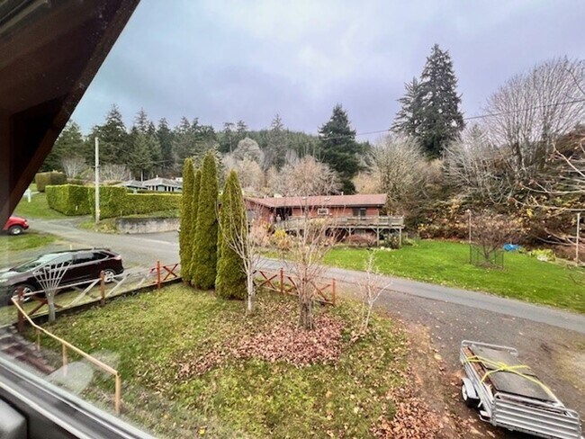 Building Photo - 2167