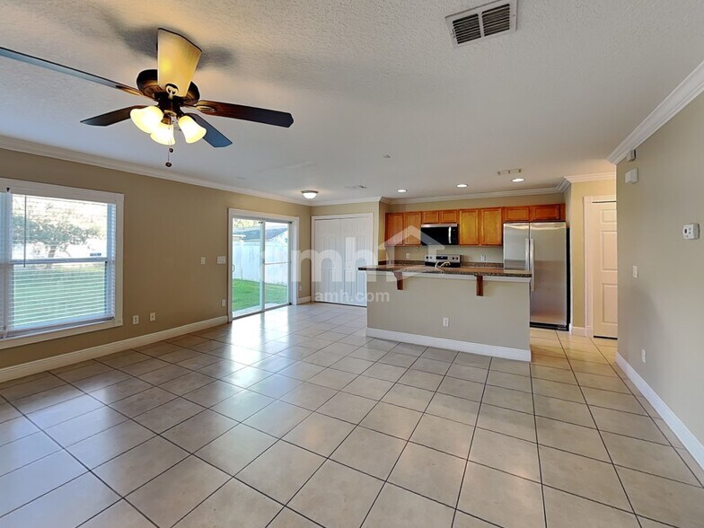 Building Photo - 1720 Portcastle Cir