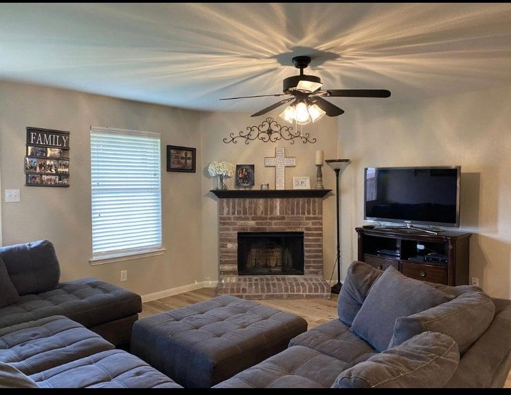 Building Photo - 118 Feverbush Dr