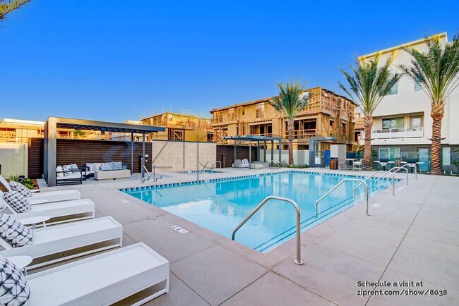 Building Photo - 1896 S Westside Dr