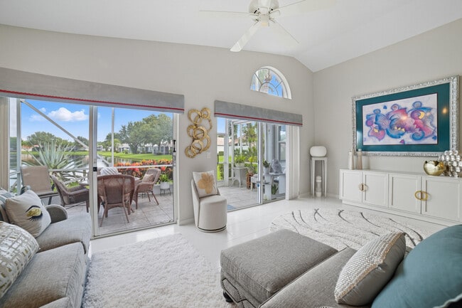 Building Photo - 12573 Coral Lakes Dr