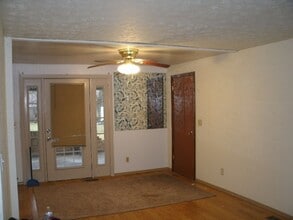 Building Photo - 7948 Stockbridge Dr