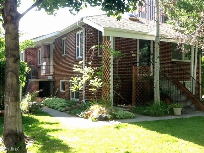 Primary Photo - 2 br, 1 bath 4plex - 41 South Ogden Street