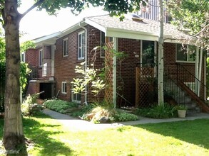 Building Photo - 2 br, 1 bath 4plex - 41 South Ogden Street