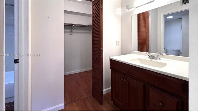 Building Photo - 13255 SW 88th Ln