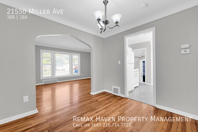 Building Photo - 21550 Miller Ave