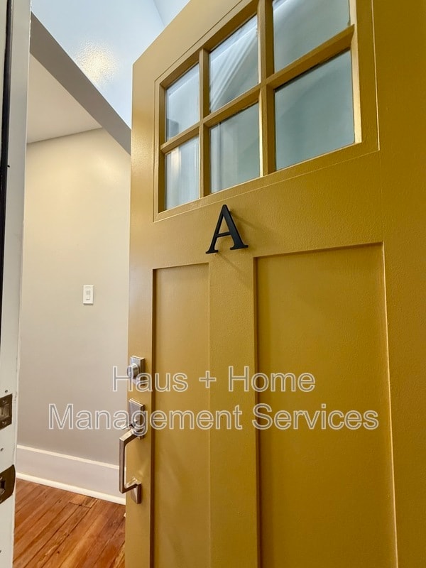 Building Photo - 906 Penn Ave