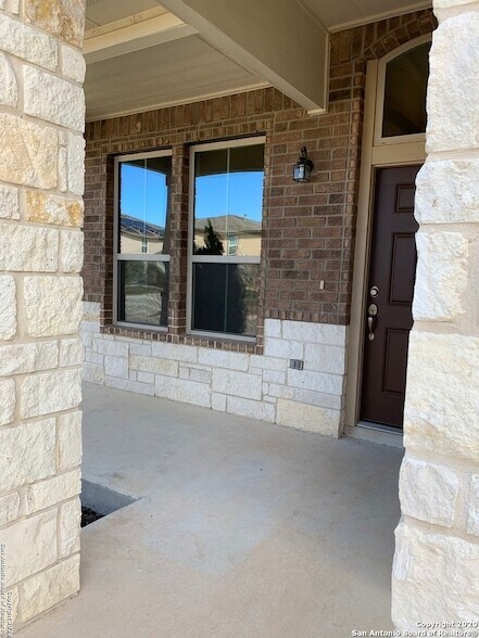 Building Photo - 8418 Meadow Plains