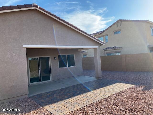 Building Photo - 976 E White Wing Dr