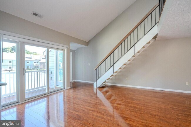Building Photo - 8304 Tamarron Dr