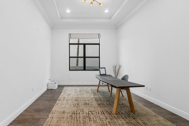 Building Photo - 13026 Artisan Cir