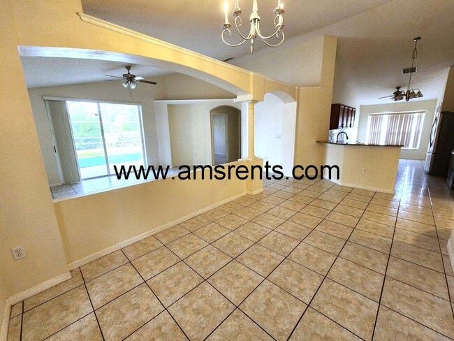 Building Photo - Pool House in Remington Pointe