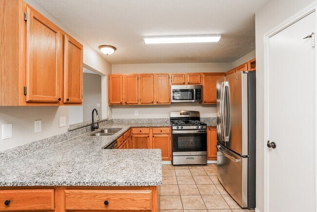 Building Photo - 3542 Lindenfield Dr
