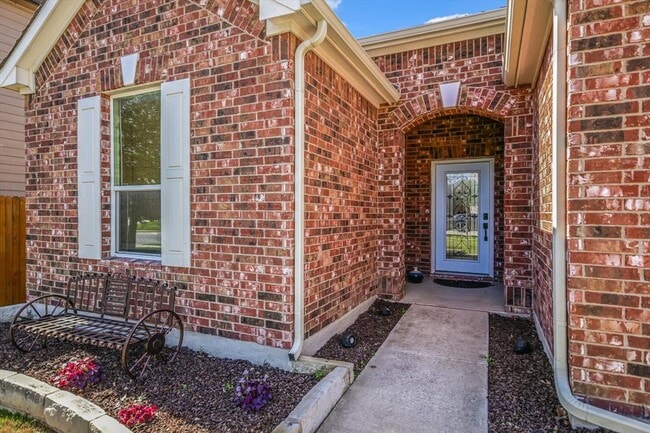 Building Photo - 7216 Kilday Cv